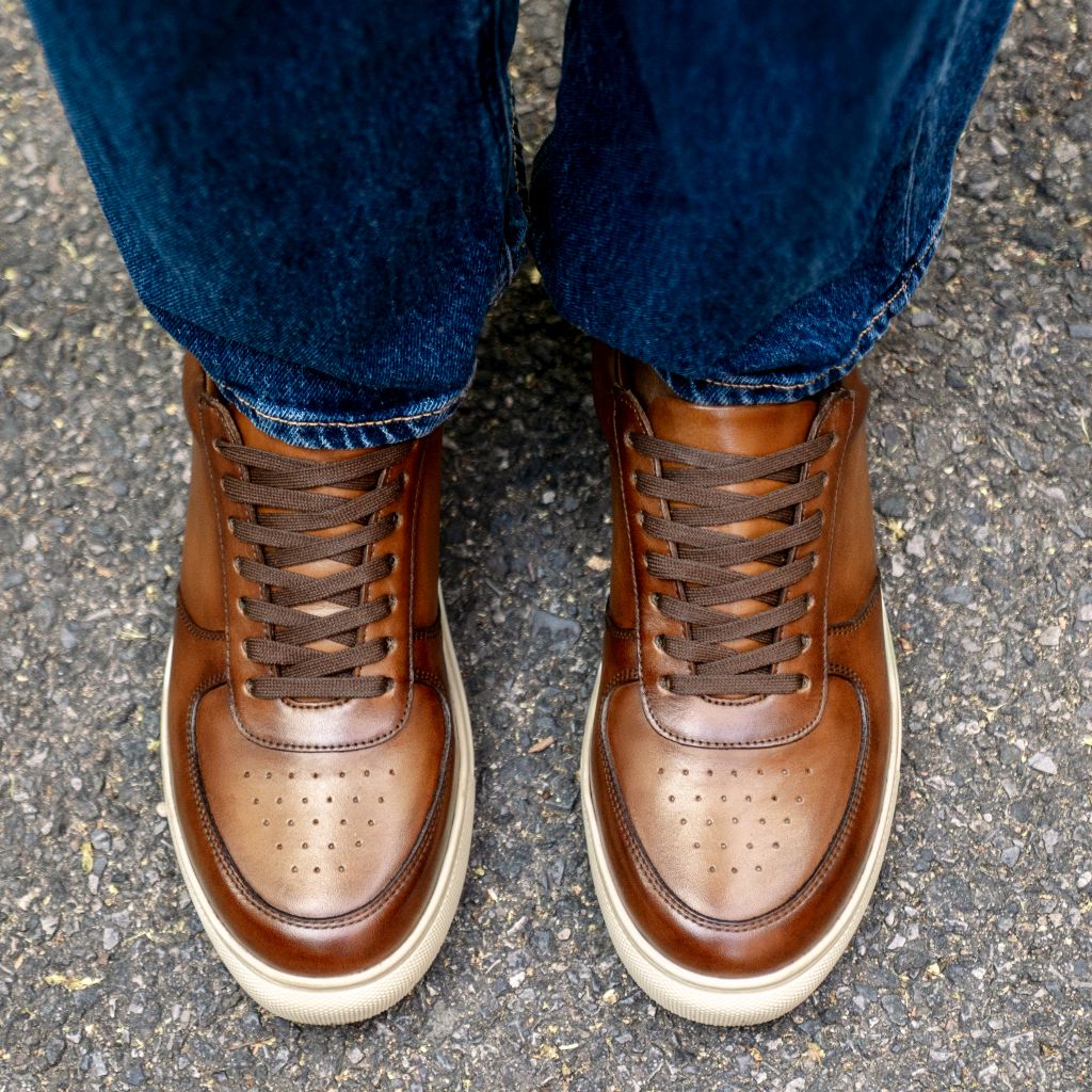 Women's Court | Toffee