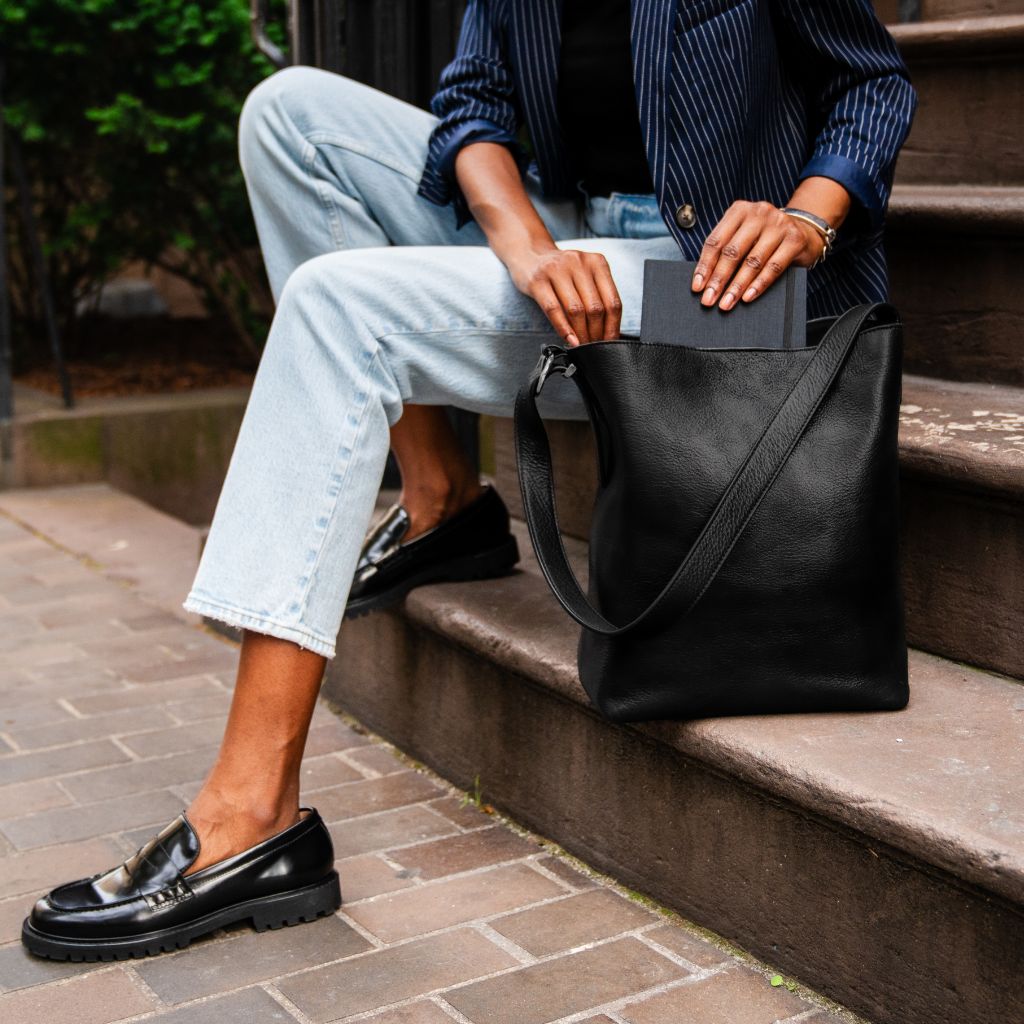 Bucket Bag | Black & Silver
