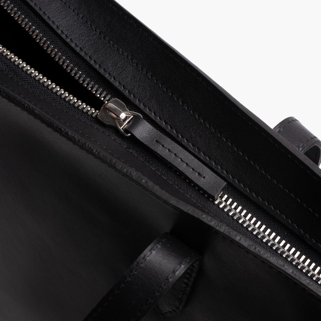 Everyday Tote | Black (M) (Zipper)